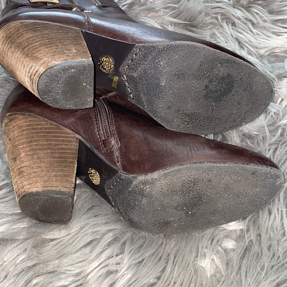 Vince Camuto Harriet Soft Leather Stacked Ankle Heeled Boot Size 8.5 - Picture 10 of 13